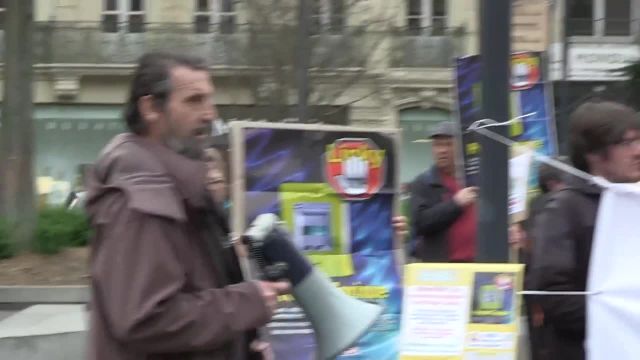 La banderole Stop linky