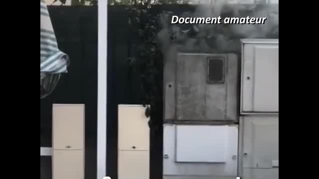 Un nouveau compteur électrique Linky, en feu