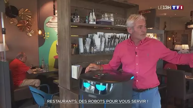 13h - TF1 - 18-08-2022 , Des robots dans les restaurants