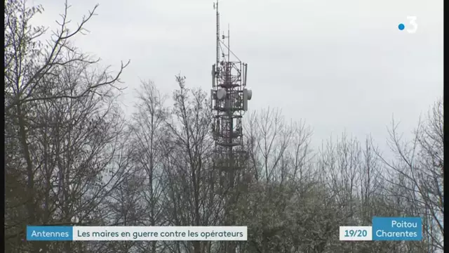 19/20 - F3 Poitou-Charentes - 16-03-2023 , Antenne relais