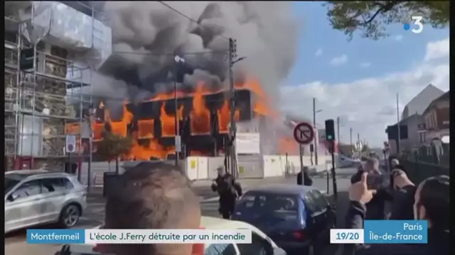 19/20 - F3 Paris île-de-France - 16-04-2023 , Incendie