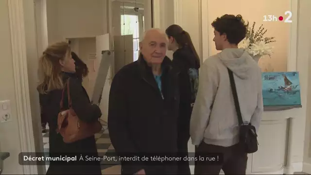 13h - France 2 - 05-02-2024 , Le Smartphone